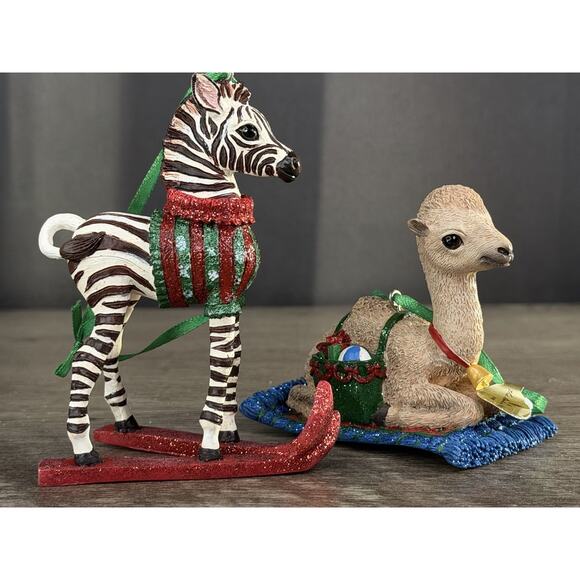 NIB Pair Danbury Mint Baby Animal Ornament Collection camel and zebra - Picture 2 of 7